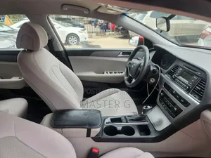 Hyundai Sonata 2016 Red