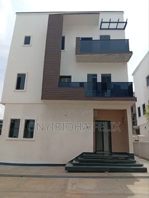 5bdrm Duplex in Jahi Gilmore for sale