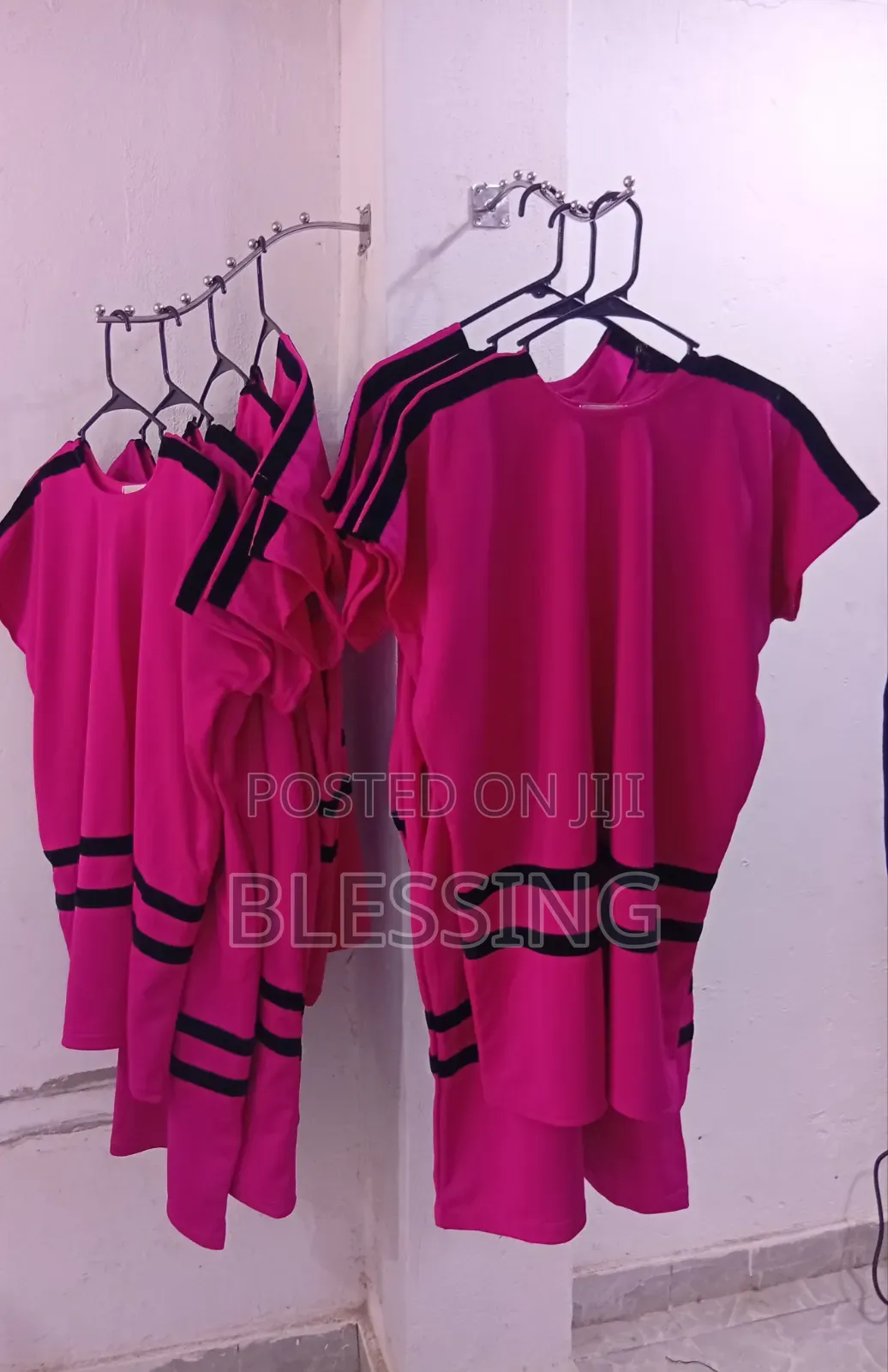 Short Gown