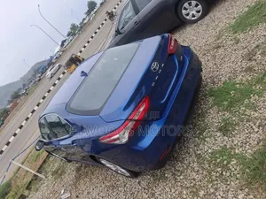 Toyota Camry LE (2.5L 4cyl 8A) 2019 Blue