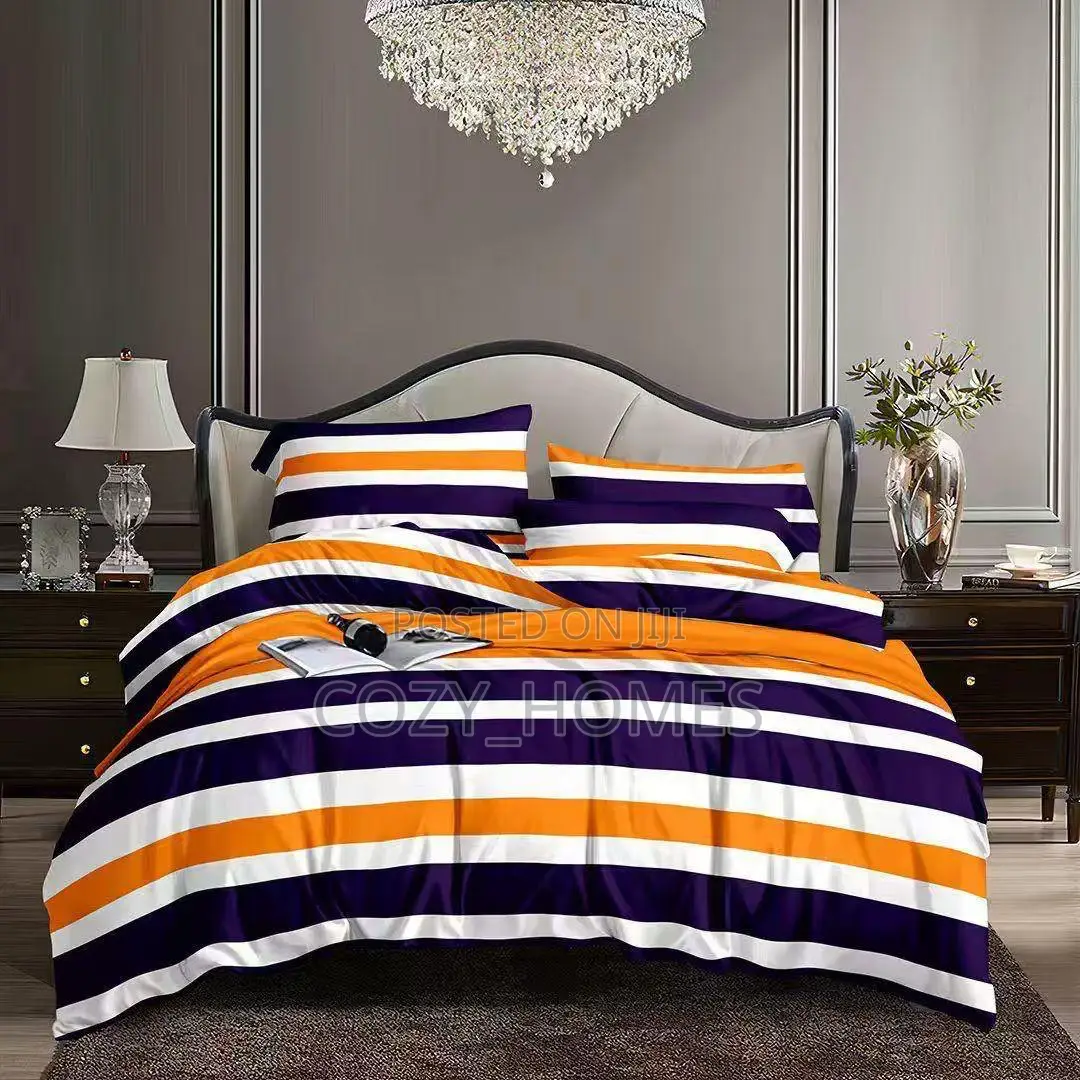 Elegant Navy Blue Geometric Bedding Set (6x6)