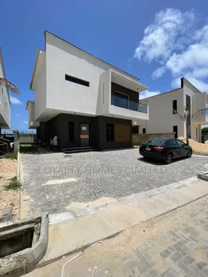 5bdrm Duplex in Lekki Phase 1 for sale