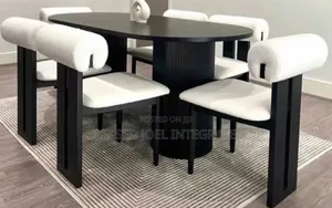 Black Dining Table With 6sits