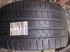 Michelin Tyre 325/30/21 for Mercedes Benz 4matic Car Etc 