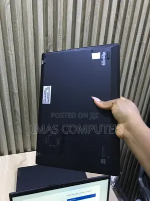Laptop Lenovo ThinkPad T14s G4 32GB Intel Core i7 SSD 512GB