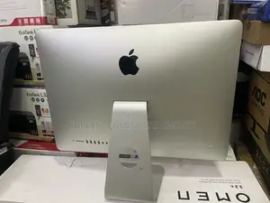 Desktop Computer Apple iMac 8GB Intel Core i5 HDD 1T
