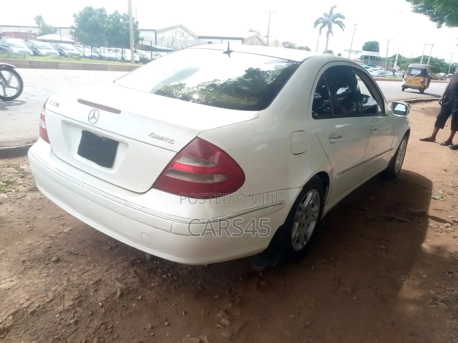 Mercedes-Benz E350 2003 White
