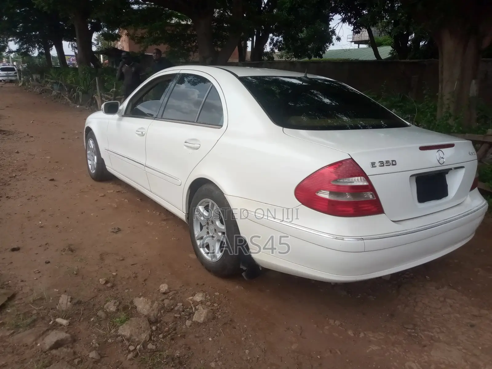 Mercedes-Benz E350 2003 White