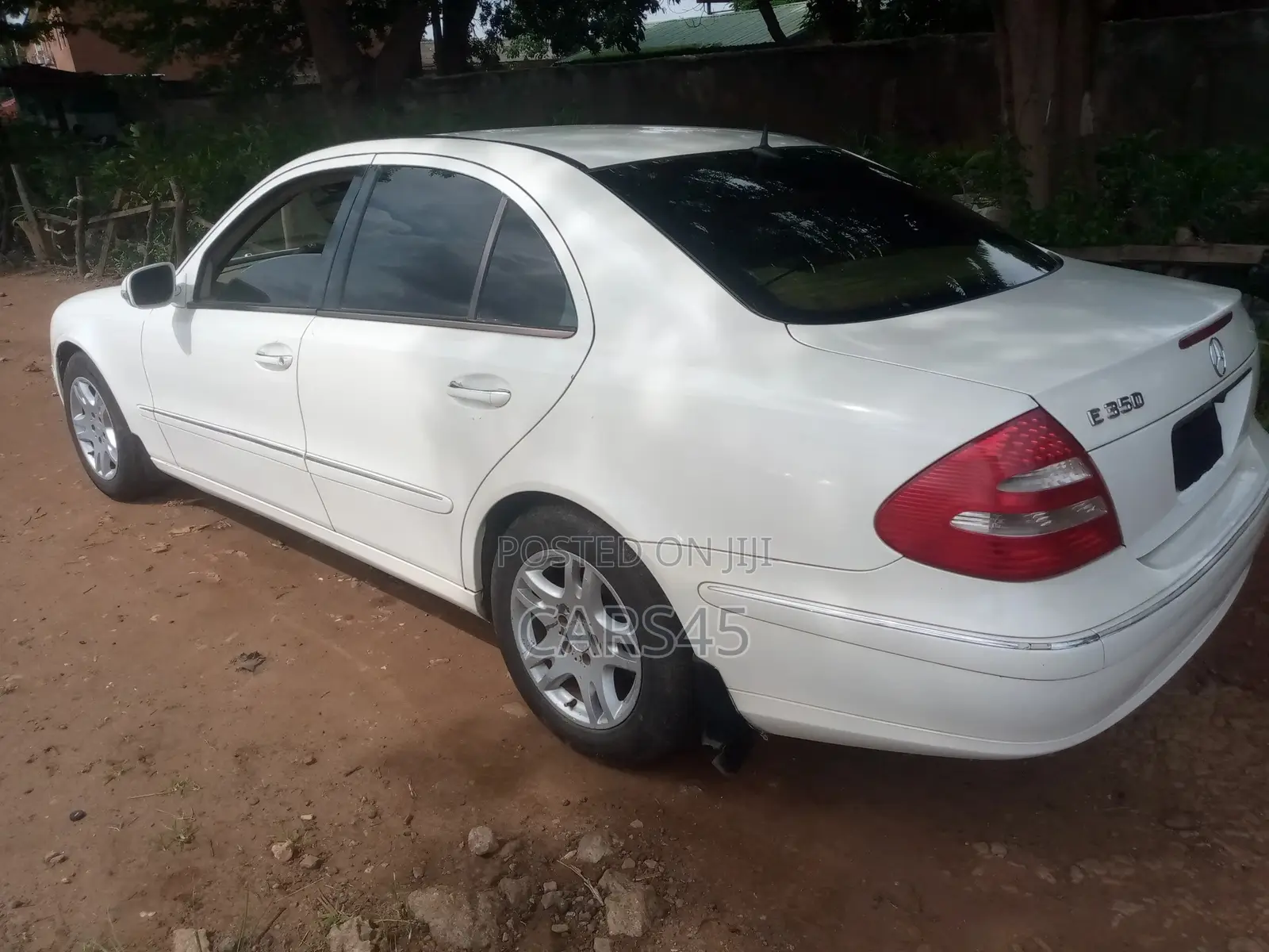 Mercedes-Benz E350 2003 White