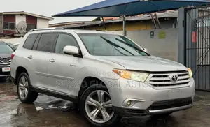 Toyota Highlander 2012 Silver