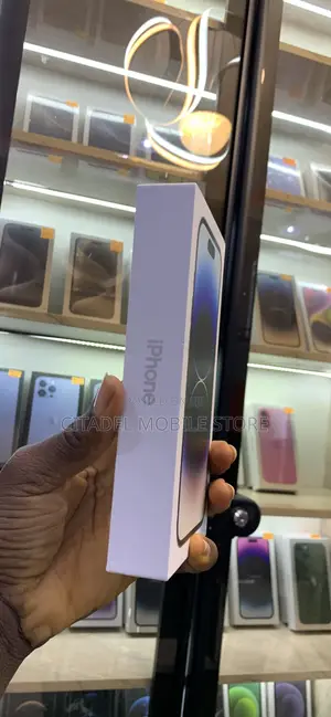 New Apple iPhone 14 Pro Max 256 GB Purple