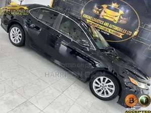 Toyota Camry LE 2021 Black