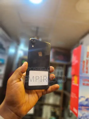 Apple iPhone XR 128 GB Black