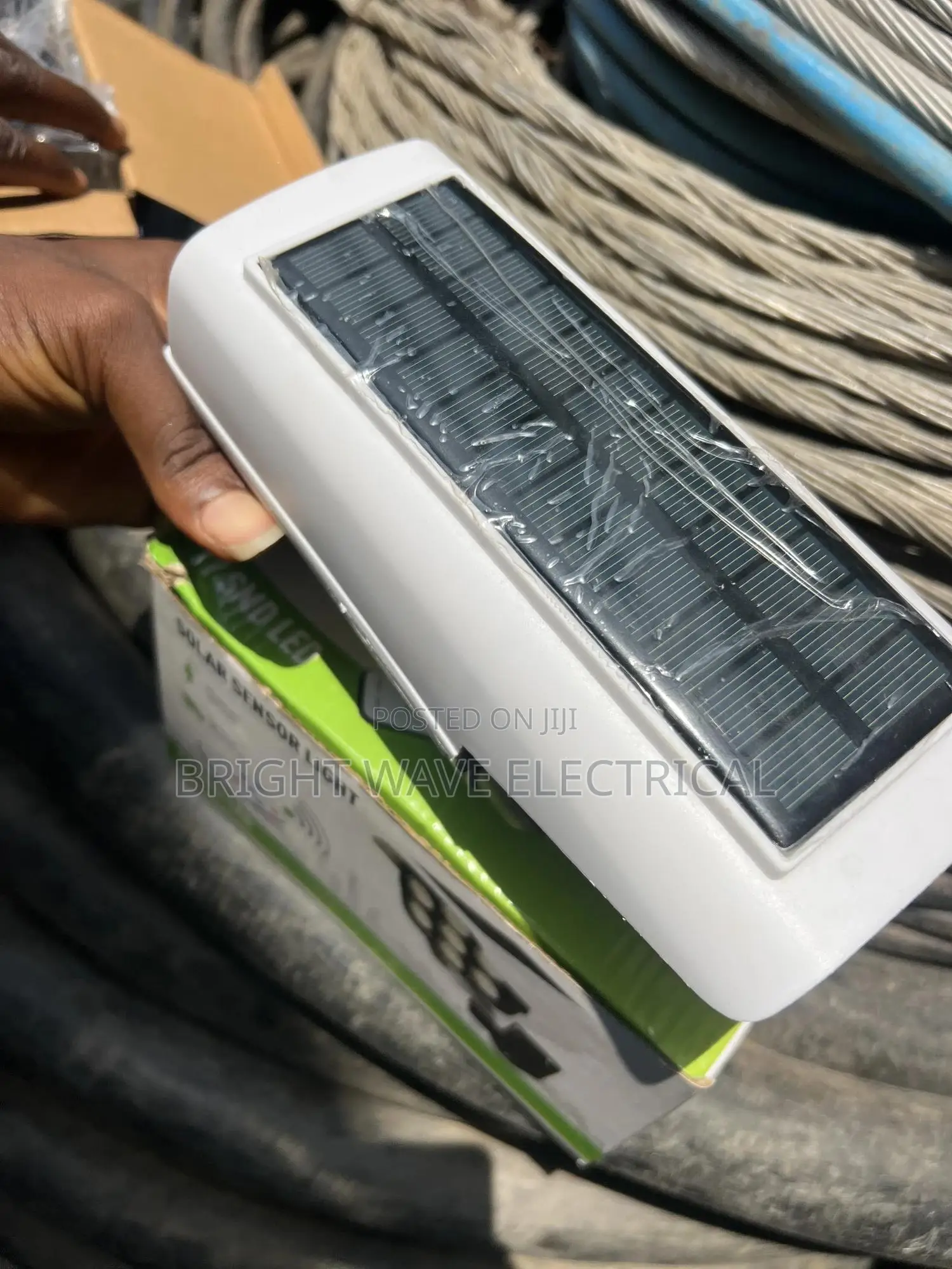 Focus Sensor Solar Light
