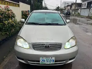 Toyota Corolla LE 2004 Silver