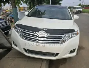 Toyota Venza 2010 Red
