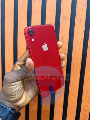 Apple iPhone XR 64 GB Red