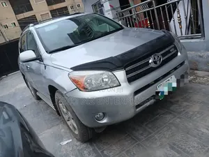 Toyota RAV4 2008 Silver