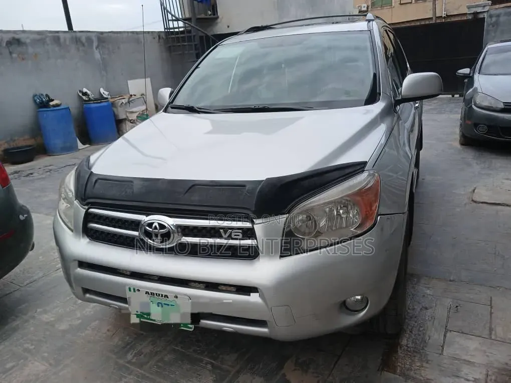 Toyota RAV4 2008 Silver