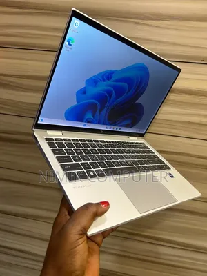 Laptop HP EliteBook 1040 G8 16GB Intel Core i7 SSD 512GB