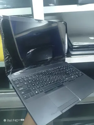 Laptop Dell Latitude 3540 8GB Intel Core i7 SSD 256GB