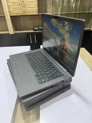 Laptop Dell Latitude 7300 8GB Intel Core i5 SSD 256GB