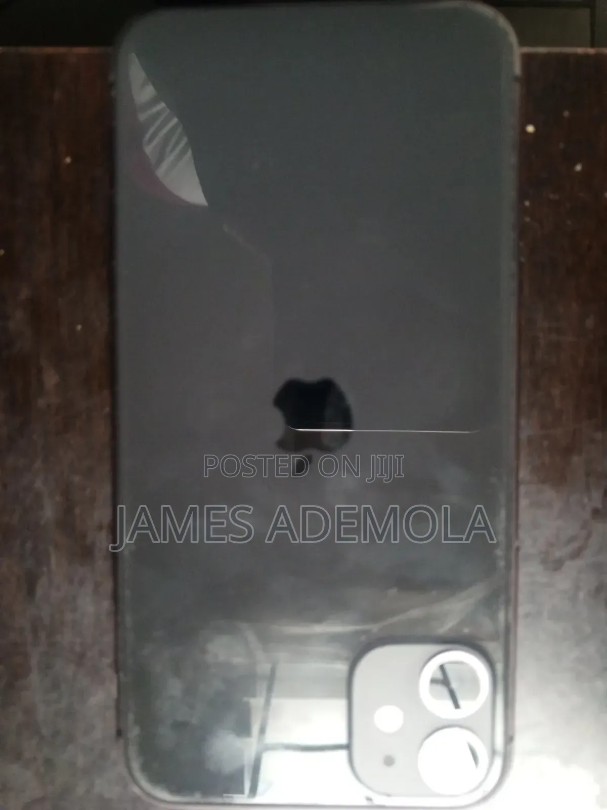 Apple iPhone 11 64 GB Gray