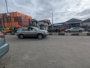 Functional Shopping Complex at Apapa