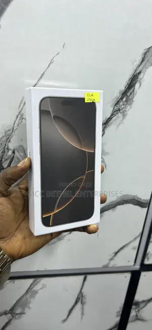 New Apple iPhone 16 Pro Max 256 GB Gold