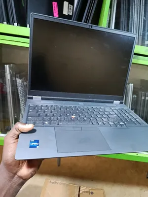 Laptop Lenovo ThinkPad P1 Gen4 32GB Intel Core i7 SSD 1T