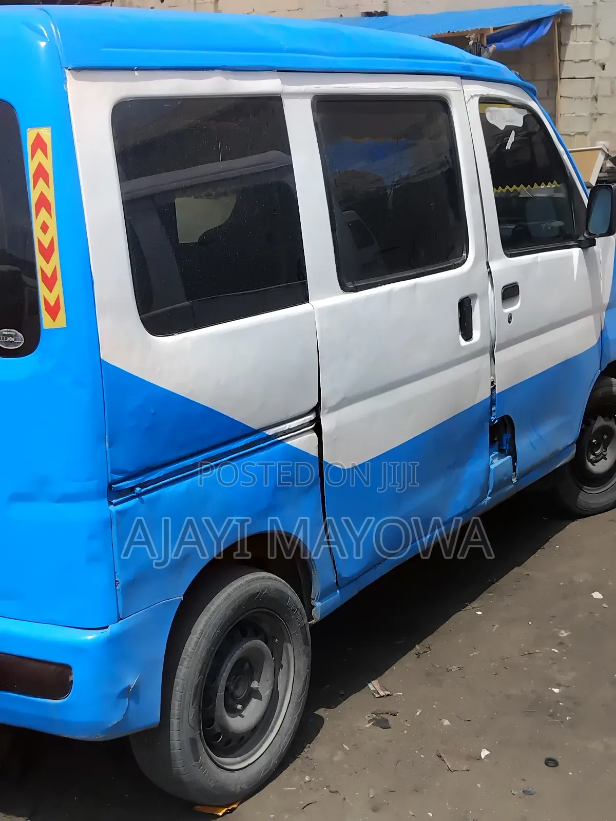 Daihatsu Hijet 2015 Blue