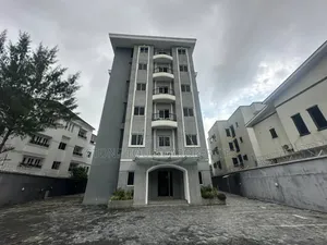 2bdrm Block of Flats in Old Ikoyi for rent