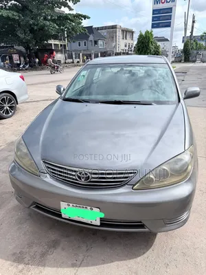 Toyota Camry LE 4dr Sedan (2.4L 4cyl 5A) 2006 Gray