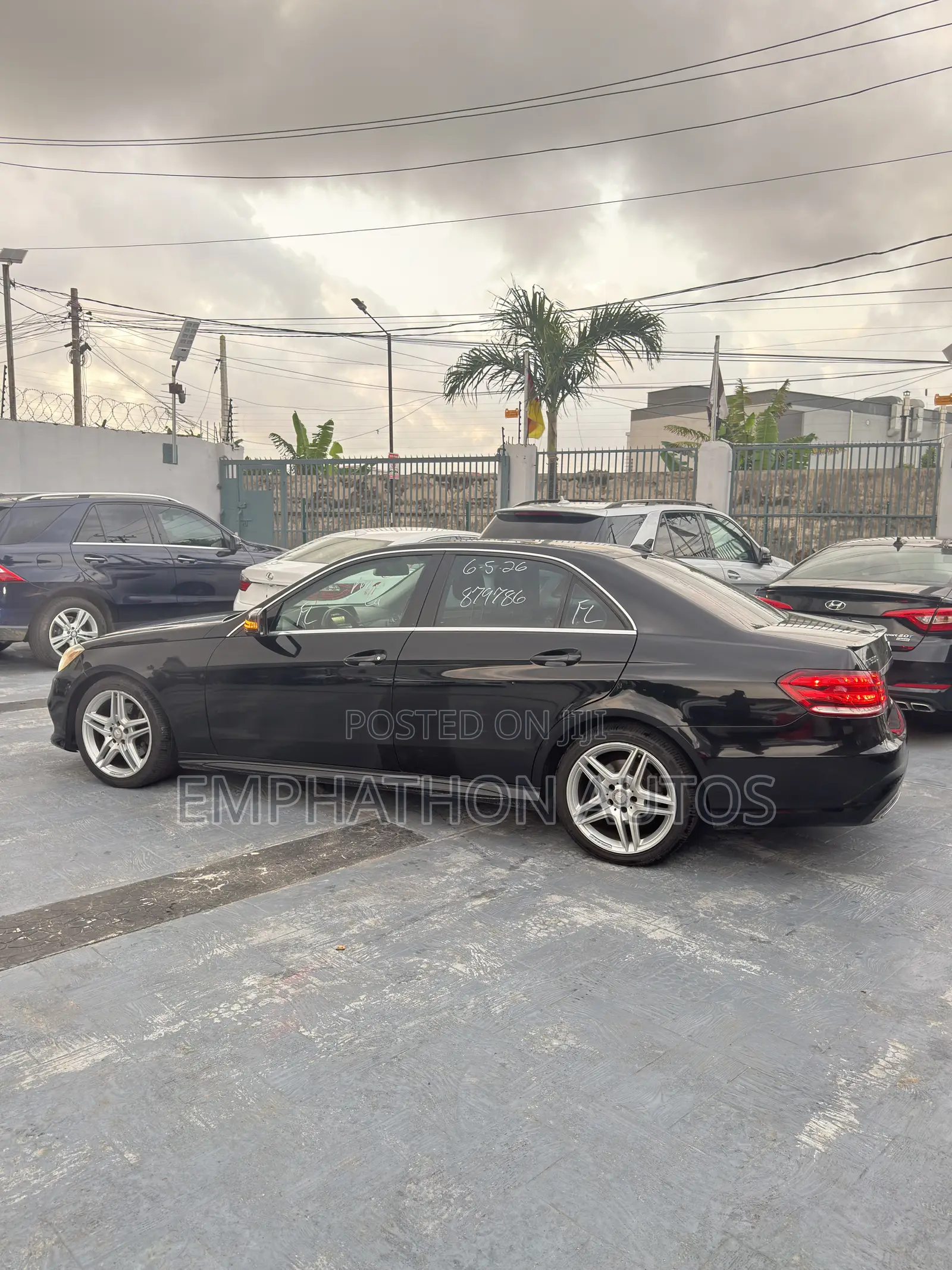 Mercedes-Benz E350 2014 Black