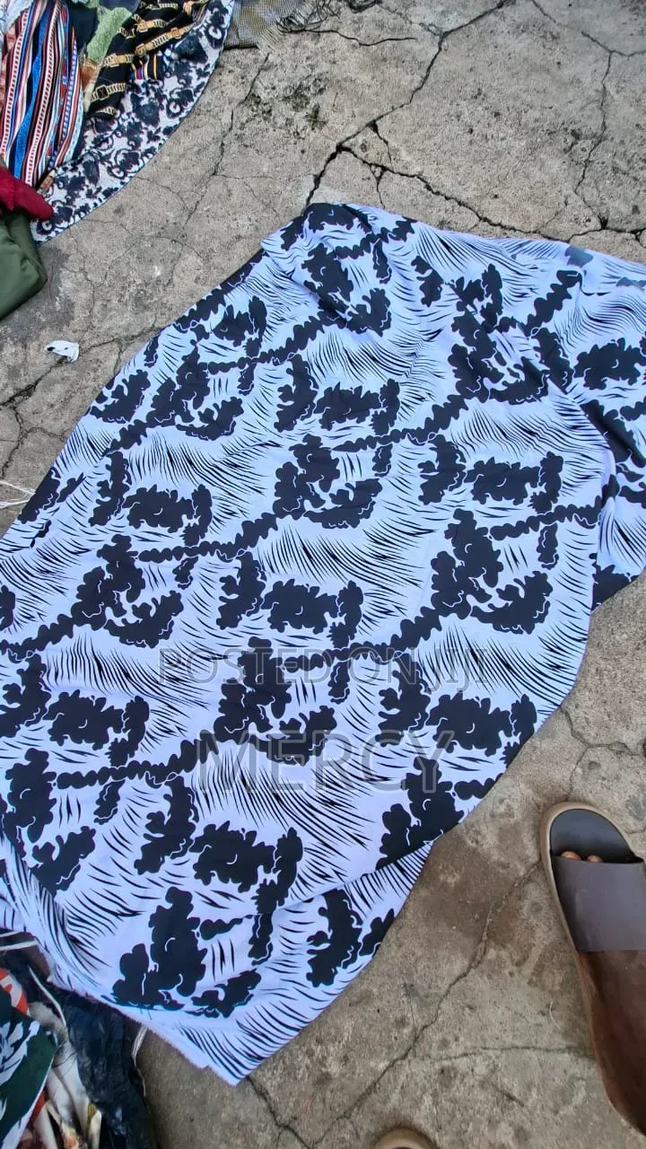 Quality Vintage Material