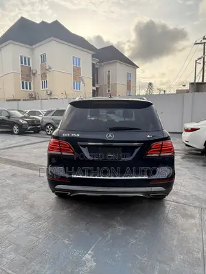 Mercedes-Benz GLE-Class GLE 350 2016 Blue