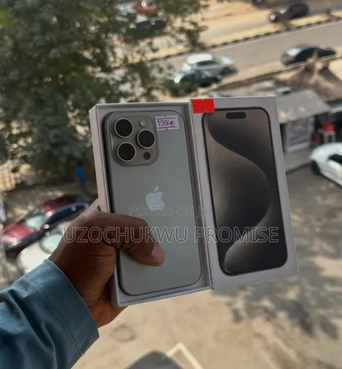 Apple iPhone 15 Pro 128 GB Silver
