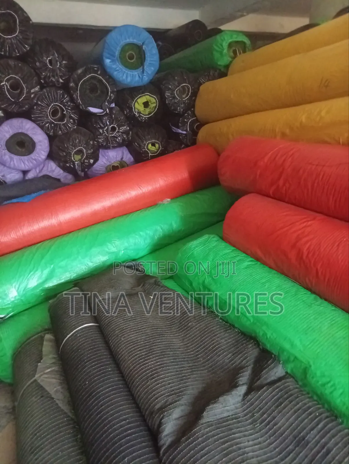 Artificial Grass . High Quality Artificial Grass Available in Bulk