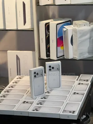 New Apple iPhone 17 Pro Max 512 GB Silver