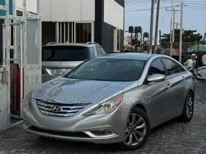 Hyundai Sonata 2012 Silver