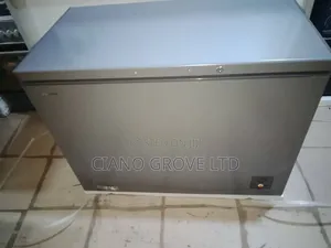 Hisense Freezer 390liters
