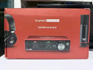 Focusrite Scarlett 2i2 Studio Bundle 3rd Gen (Used)