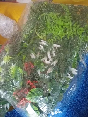 Wall Flower Mat. Artificial Flower.