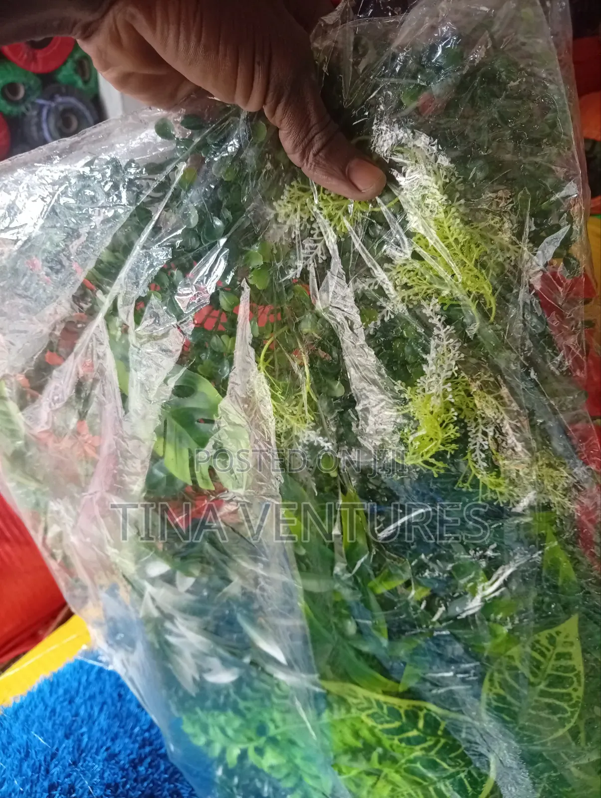 Wall Flower Mat. Artificial Flower.
