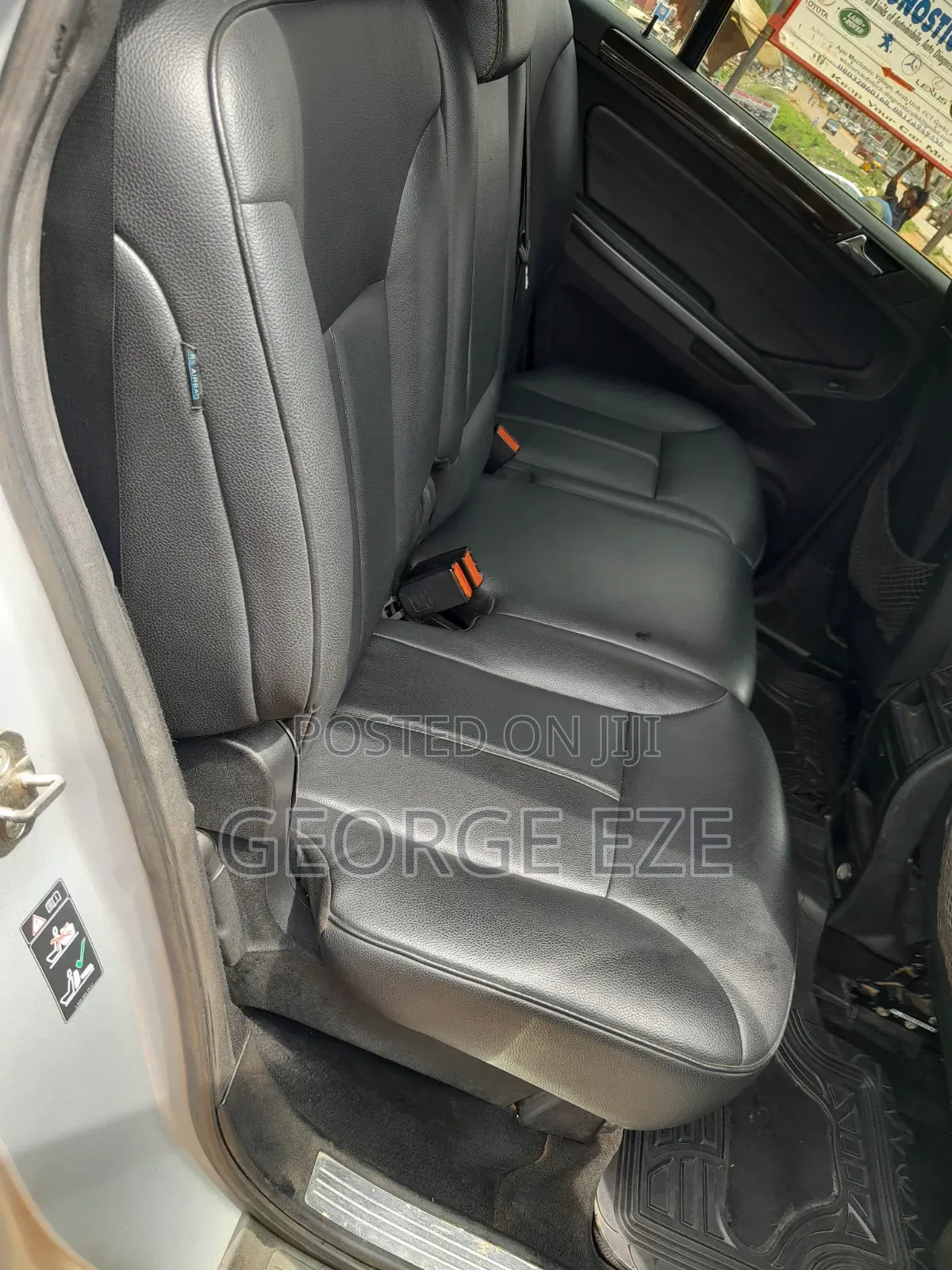 Mercedes-Benz GL-Class 2010 Silver