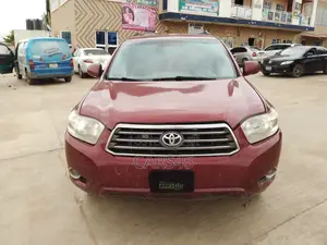 Toyota Highlander 2008 Red