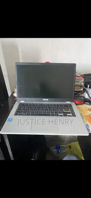 Laptop Asus Vivobook E410M 32GB Intel Celeron eMMC 256GB