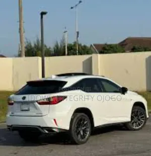 New Lexus ES 2024 White