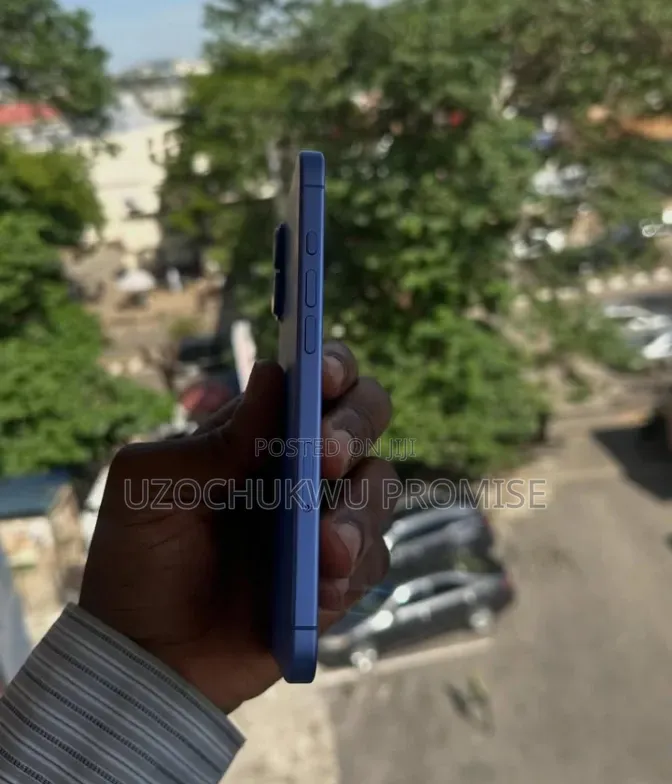 New Apple iPhone 16 Plus 128 GB Blue