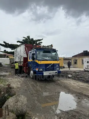 15 Tons Hiab Truck Available for Rental
